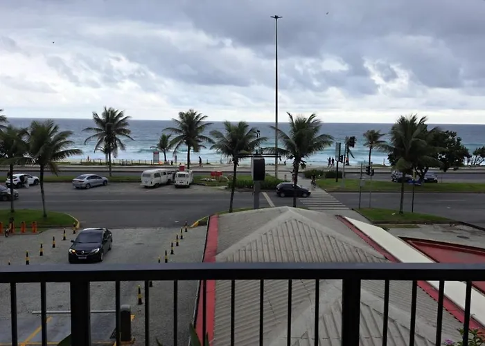 Apartamento Com Toda Infra E Em Frente A Praia